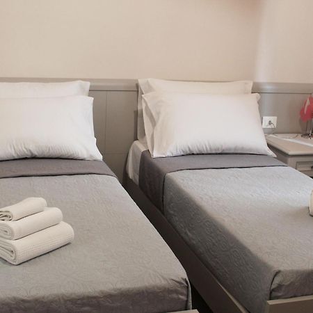 L'Acchiappasogni Vesuviano Guest House Portici Zimmer foto