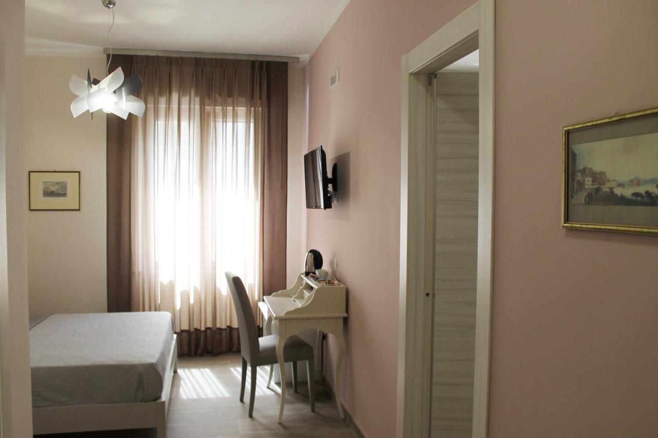L'Acchiappasogni Vesuviano Guest House Portici Zimmer foto